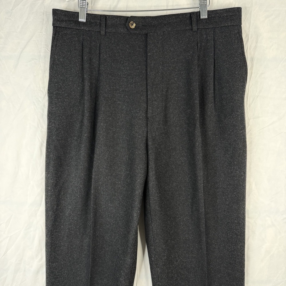 vtg Eddie Bauer SZ-36 Gray Glen Plaid Flannel Wool Pants Trousers Pleated Cuffed - Picture 2 of 16